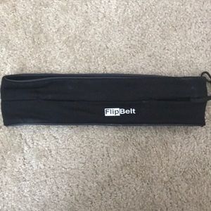 Flip Belt Classic Running Belt, Small